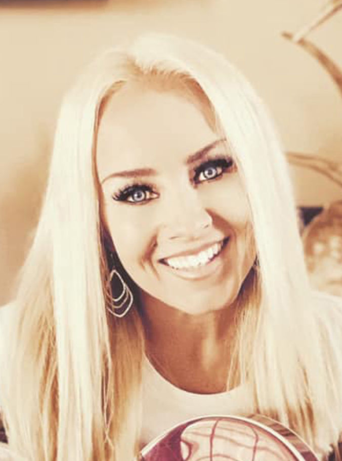 the_truth_is_out_there_lady_redneck